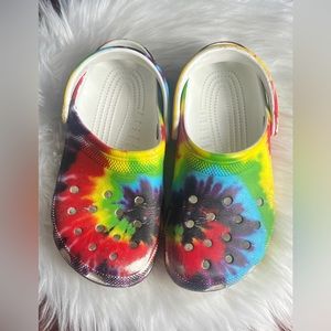 Crocs Unisex Tie Dye Classic size W 7/ M 5